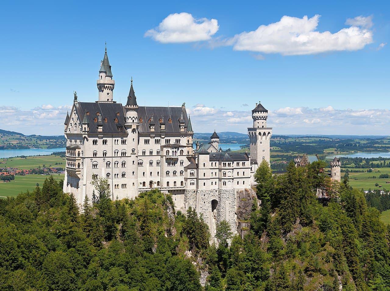 Neuschwanstein Castle · Bavaria
